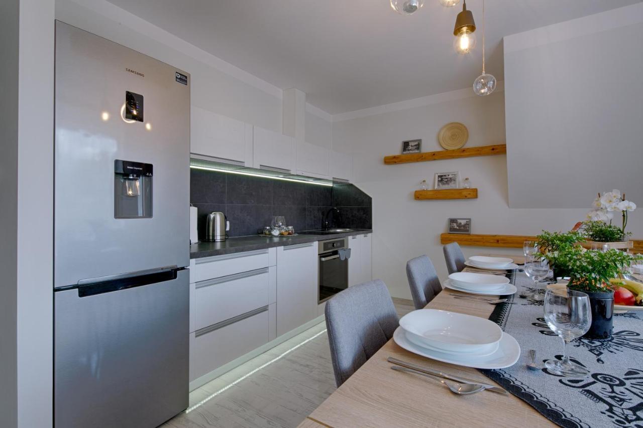 Apartament Góralska Ostoja prywatne wejście widok na Tatry Zakopane Exterior foto